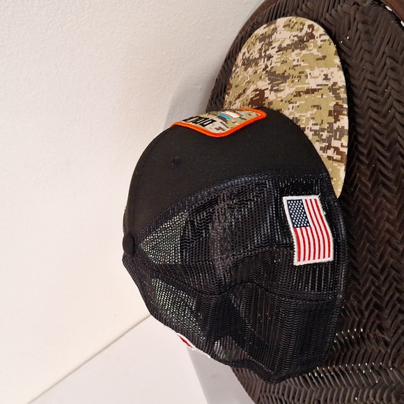 Miami Dolphins Salute To Service Snapback Hat New Era Medium/Large - Picture 2 of 7